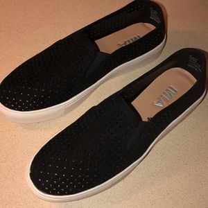 MIA Black size women’s 6 shoe NEW with box
